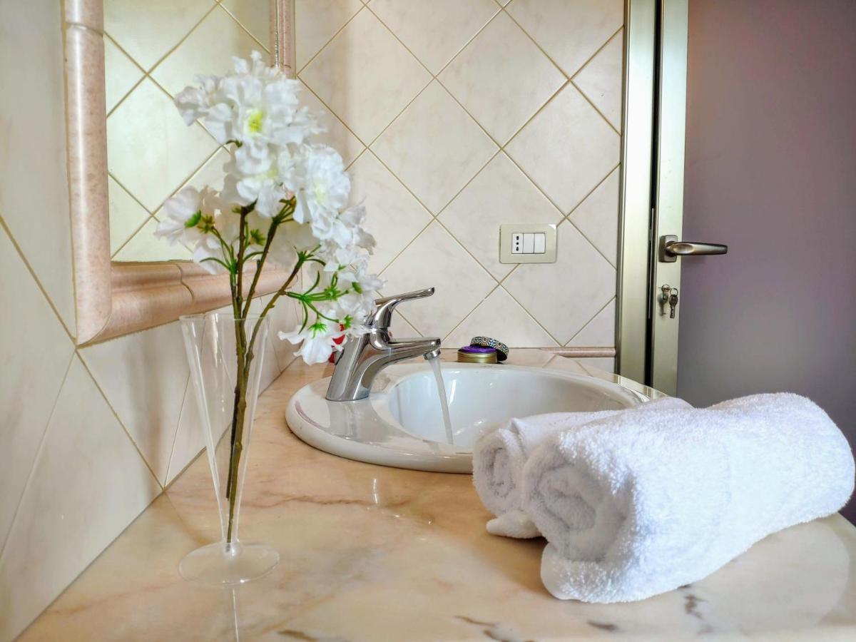 Your Home In Bonaria Cagliari Bagian luar foto